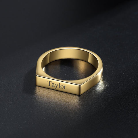 Taylor Name Bar Ring