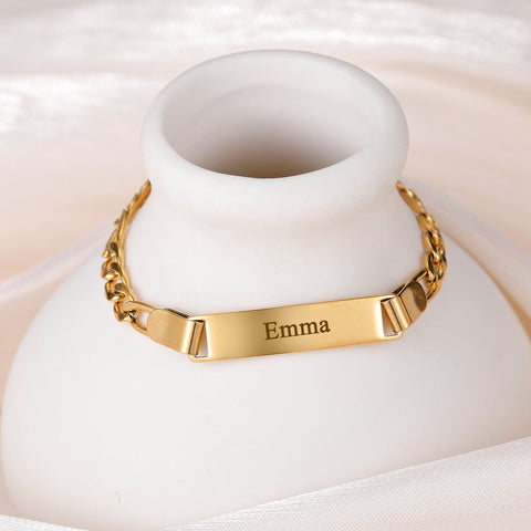 Emma Nameplate Cuban Link Bracelet